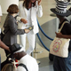 Illustration for article titled Alicia Silverstone Picks Public Transit • Venus Williams Gets Kissed